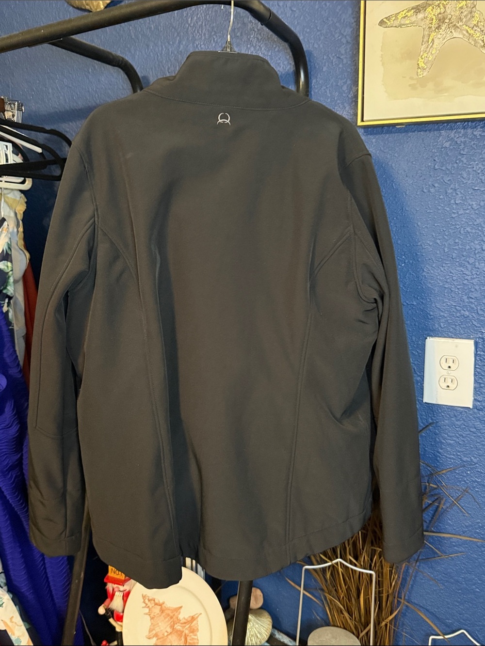 Women’s cinch Black Softshell Jacket - Picture 5 of 5
